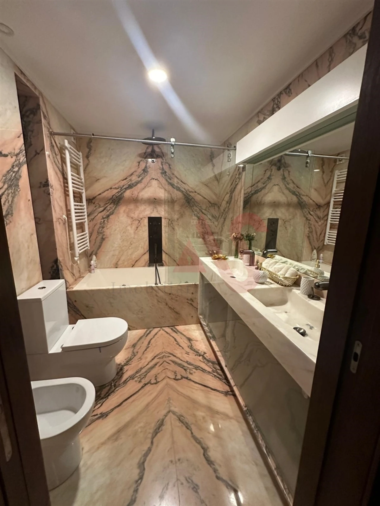 Apartamento T3 para Arrendamento em Gondomar (São Cosme), Valbom e Jovim Foto 5