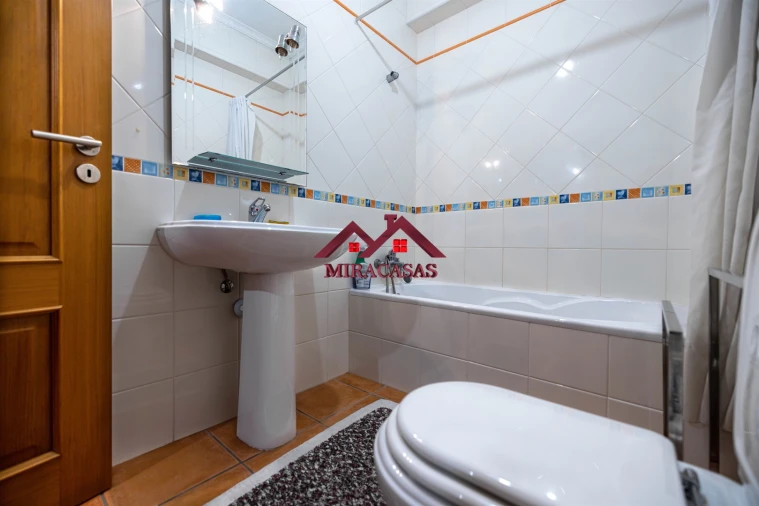 Apartamento T1 para Arrendamento em Praia de Mira Foto 23