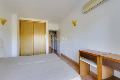 Apartamento T3 para Venda em Lagos (São Sebastião e Santa Maria)