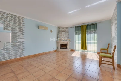 Apartamento T3 para Venda em Lagos (São Sebastião e Santa Maria)