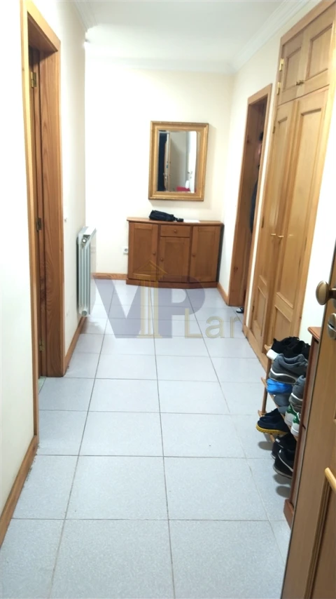 Apartamento T3 para Arrendamento em Paranhos