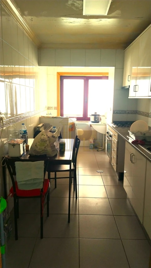 Apartamento T3 para Arrendamento em Paranhos