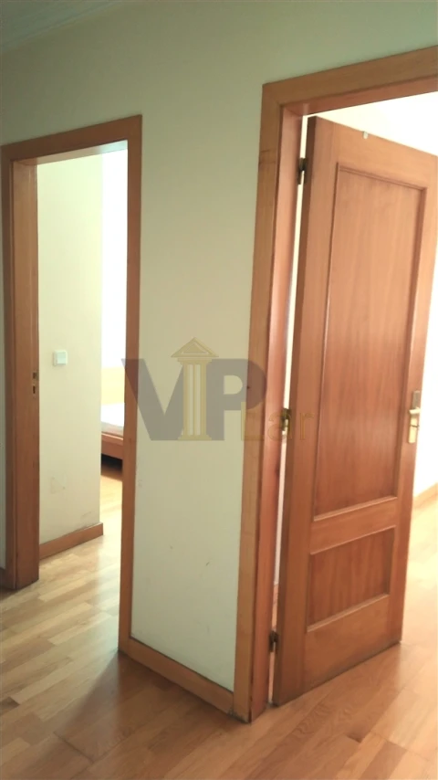 Apartamento T3 para Arrendamento em Paranhos