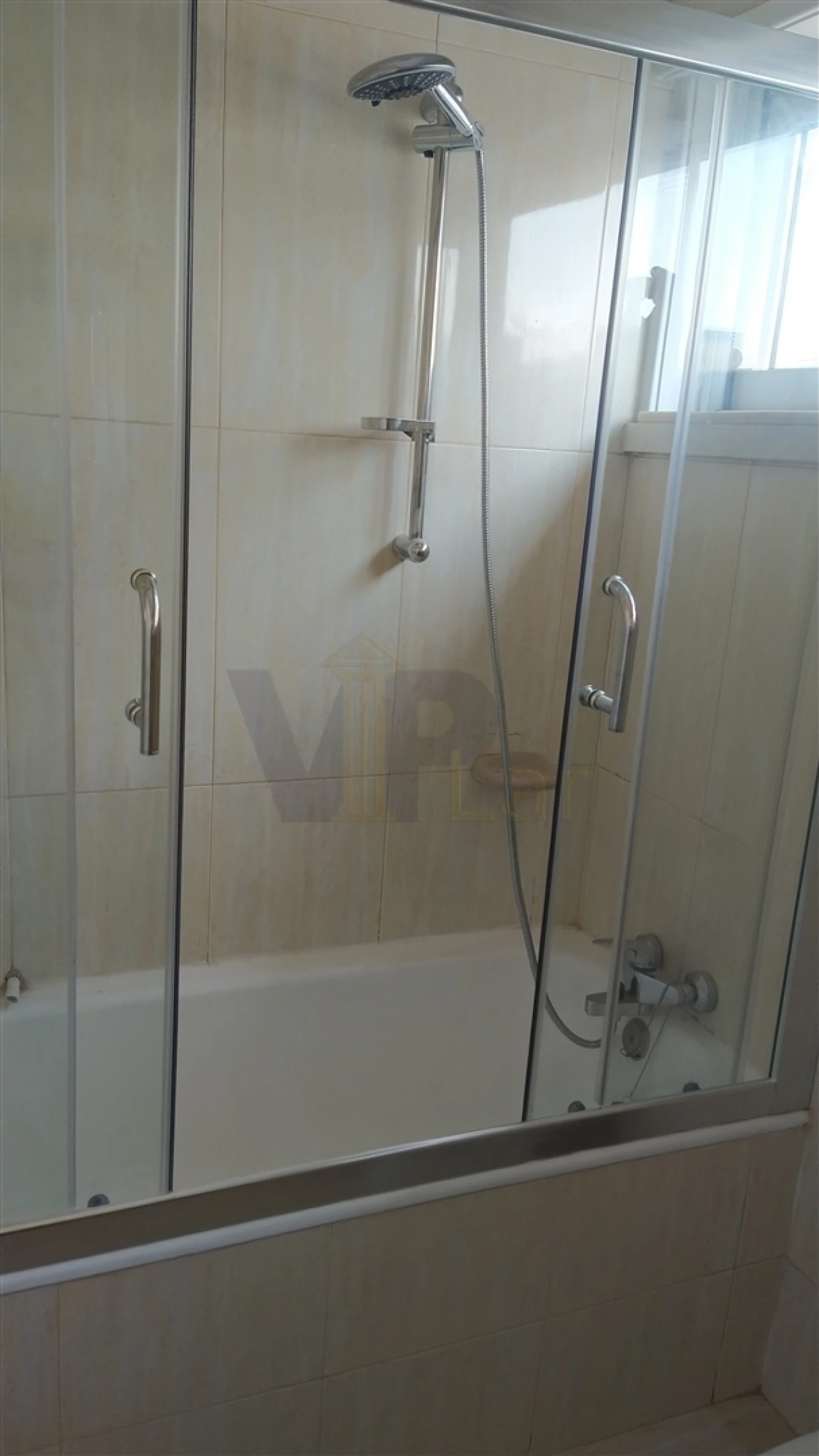 Quarto para Arrendamento em Paranhos Foto 12