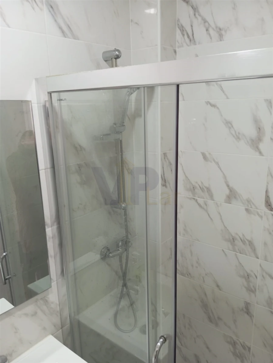 Quarto para Arrendamento em Paranhos Foto 14