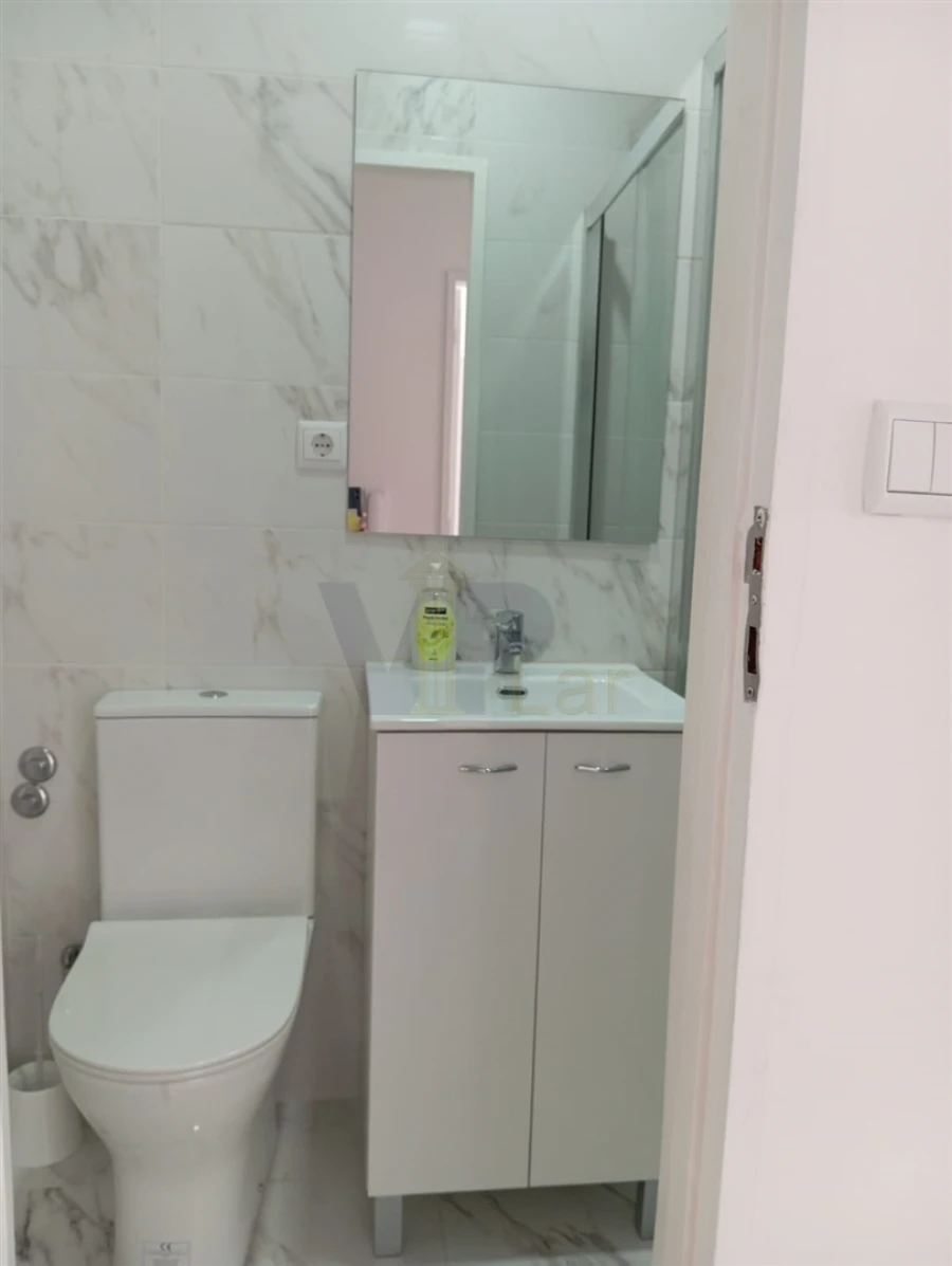 Quarto para Arrendamento em Paranhos Foto 11