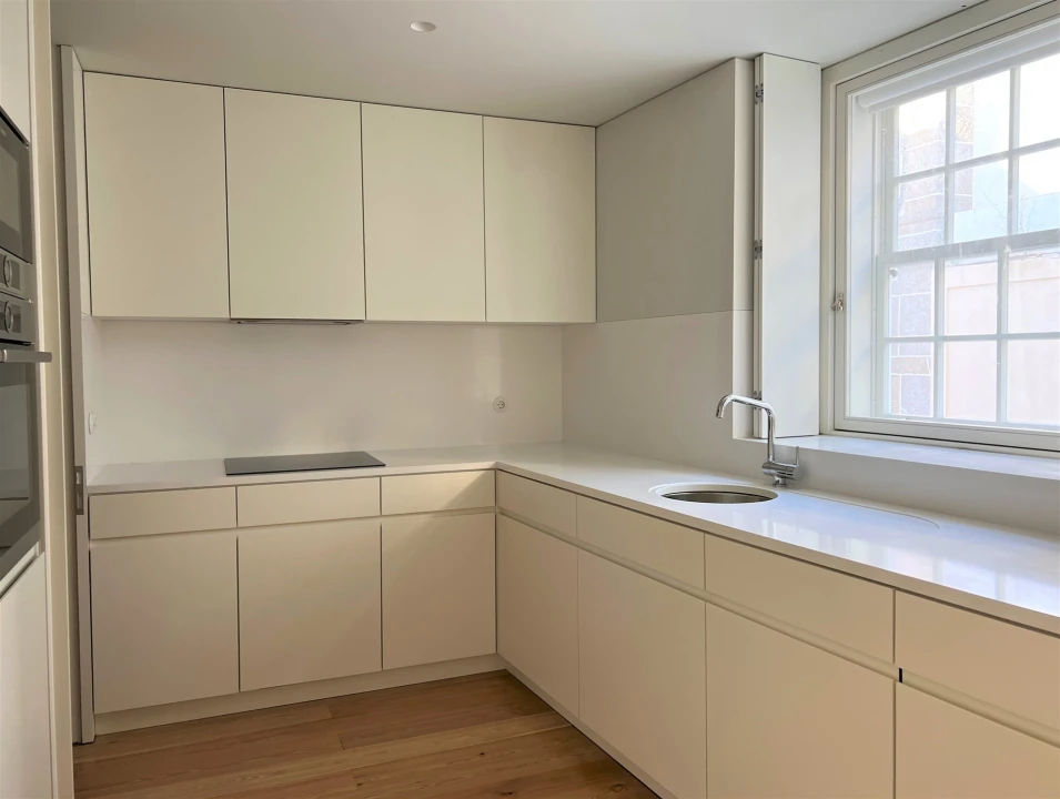 Moradia T3 para Arrendamento em Aldoar, Foz do Douro e Nevogilde Foto 32