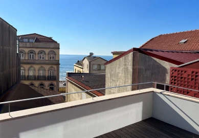 Moradia T3 para Arrendamento em Aldoar, Foz do Douro e Nevogilde