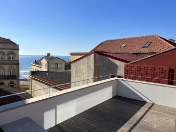 Moradia T3 para Arrendamento em Aldoar, Foz do Douro e Nevogilde