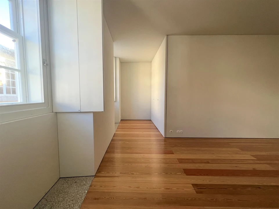 Moradia T3 para Arrendamento em Aldoar, Foz do Douro e Nevogilde Foto 28