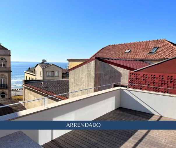 Moradia T3 para Arrendamento em Aldoar, Foz do Douro e Nevogilde