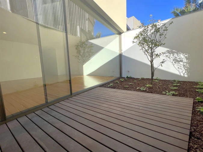 Moradia T3 para Arrendamento em Aldoar, Foz do Douro e Nevogilde Foto 16