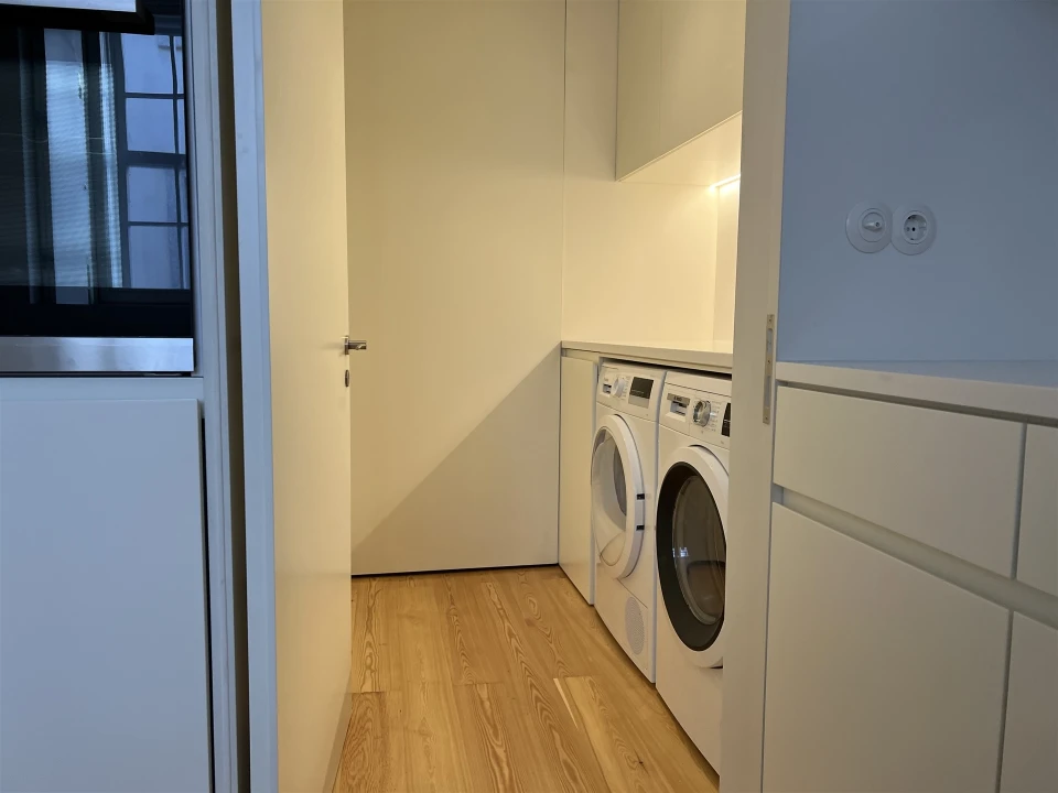 Moradia T3 para Arrendamento em Aldoar, Foz do Douro e Nevogilde Foto 33