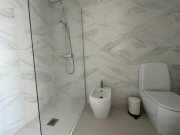 Apartamento T1 para Arrendamento em Ramalde