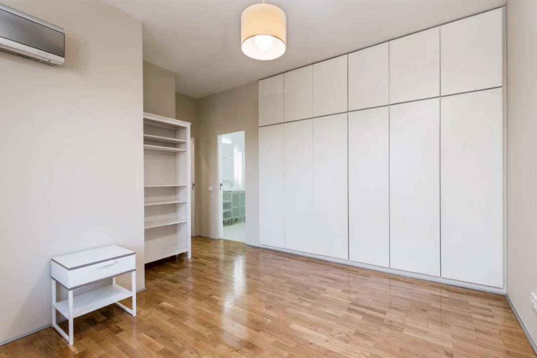 Apartamento T3 para Arrendamento em Aldoar, Foz do Douro e Nevogilde Foto 15