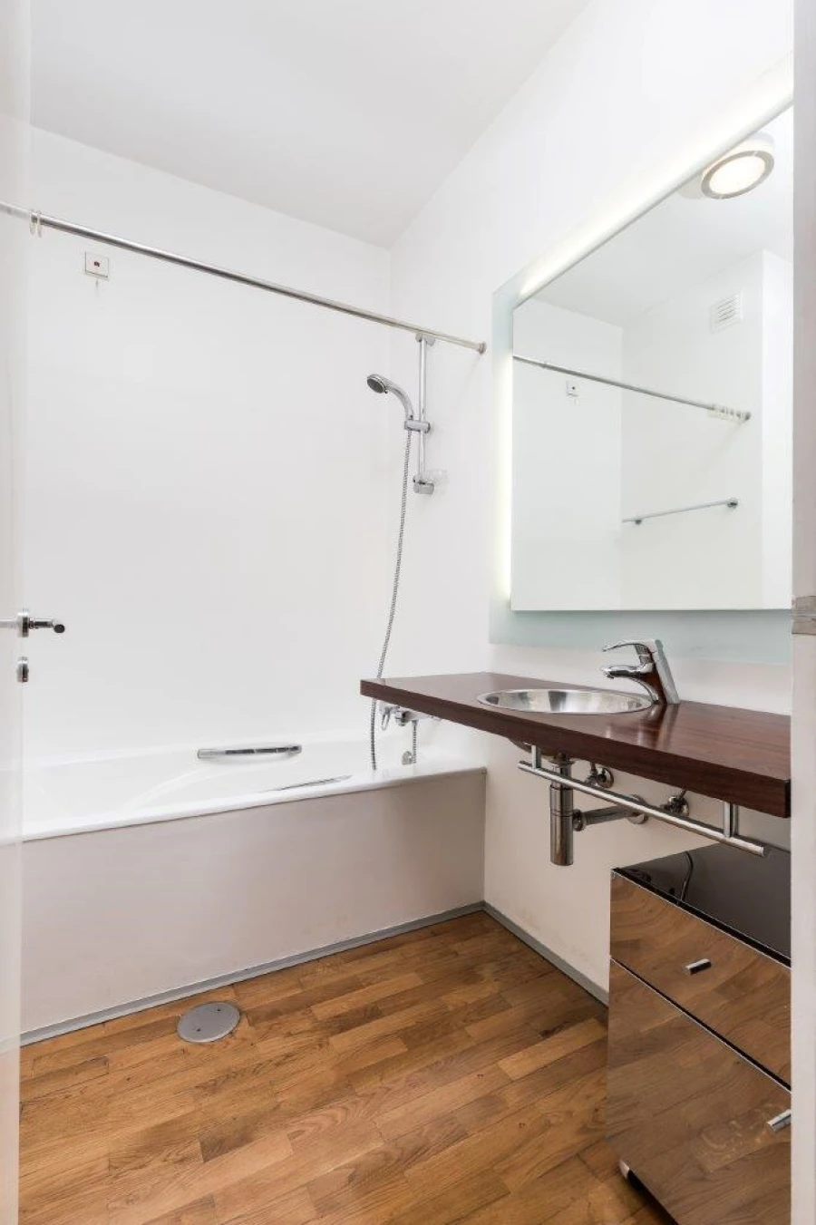 Apartamento T3 para Arrendamento em Aldoar, Foz do Douro e Nevogilde Foto 24