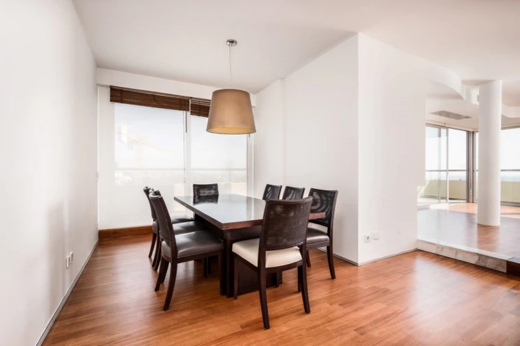 Apartamento T3 para Arrendamento em Aldoar, Foz do Douro e Nevogilde Foto 6