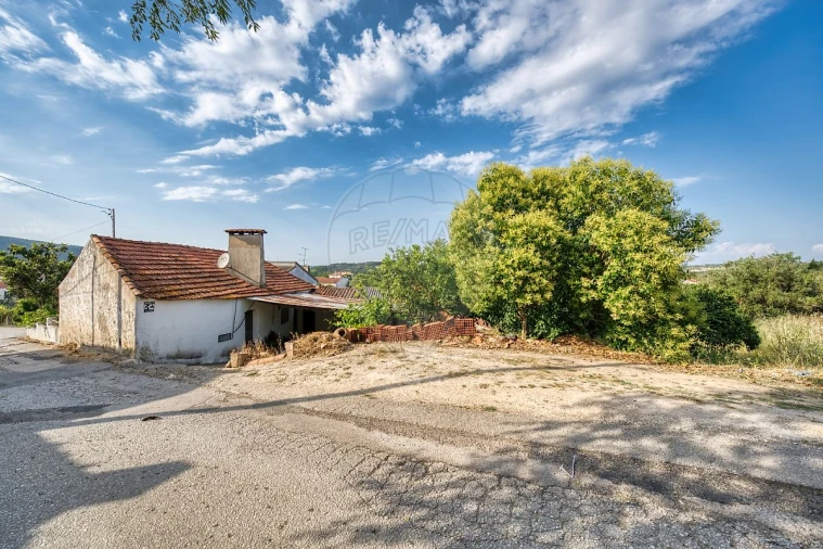 Moradia T3 para Venda em Pedrogão Foto 6