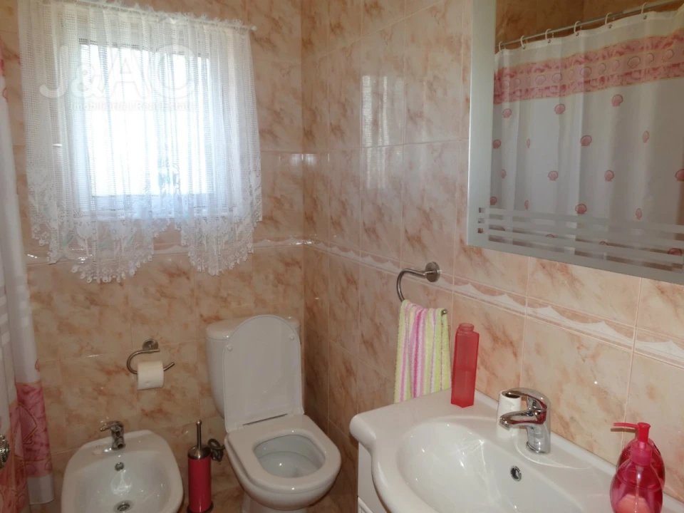 Apartamento T2 para Venda em Rio de Mouro Foto 16