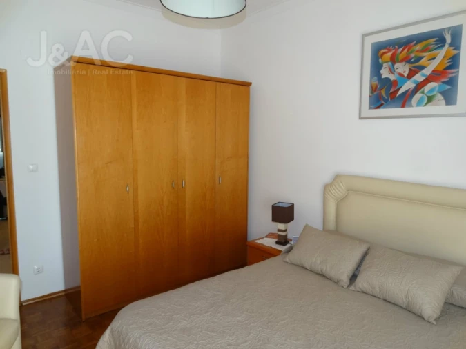 Apartamento T2 para Venda em Rio de Mouro Foto 13