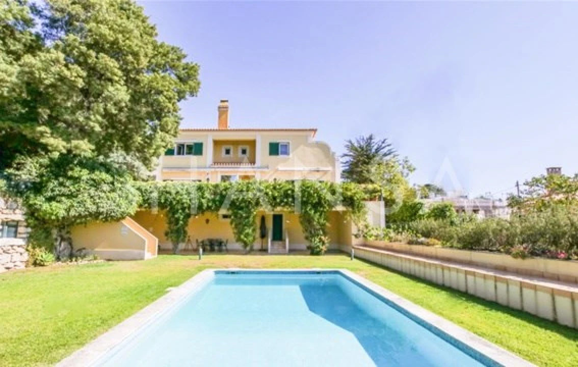 Apartamento T2 para Venda em Cascais e Estoril Foto 1