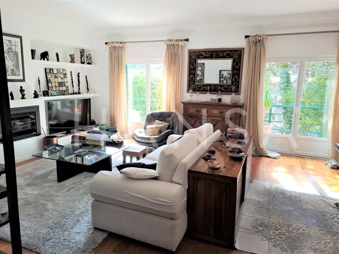 Apartamento T2 para Venda em Cascais e Estoril Foto 3