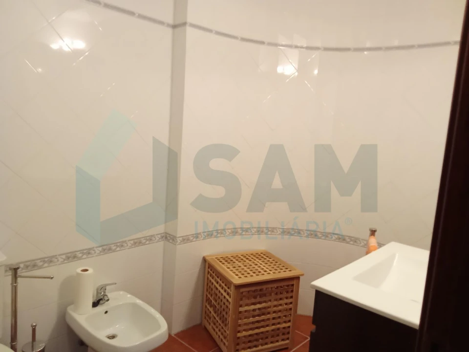 Apartamento T2 para Venda em Atouguia da Baleia Foto 16