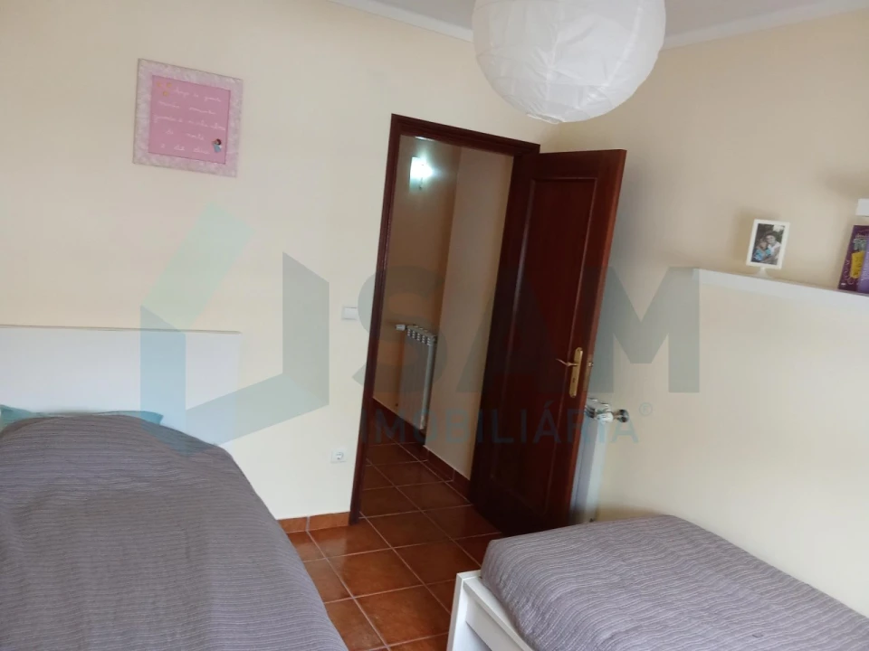 Apartamento T2 para Venda em Atouguia da Baleia Foto 19
