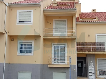 Apartamento T2 para Venda em Atouguia da Baleia