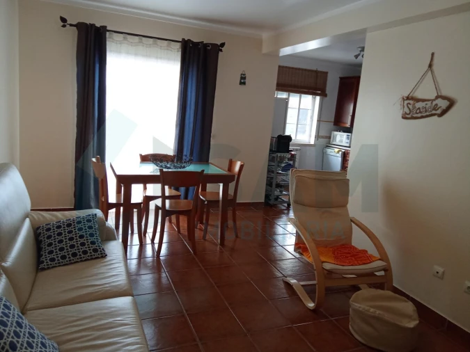 Apartamento T2 para Venda em Atouguia da Baleia Foto 9