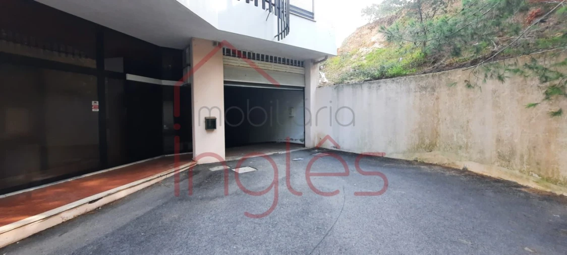 Garagem para Venda em Marvila, Ribeira Santarém, São Salvador, São Nicolau Foto 1