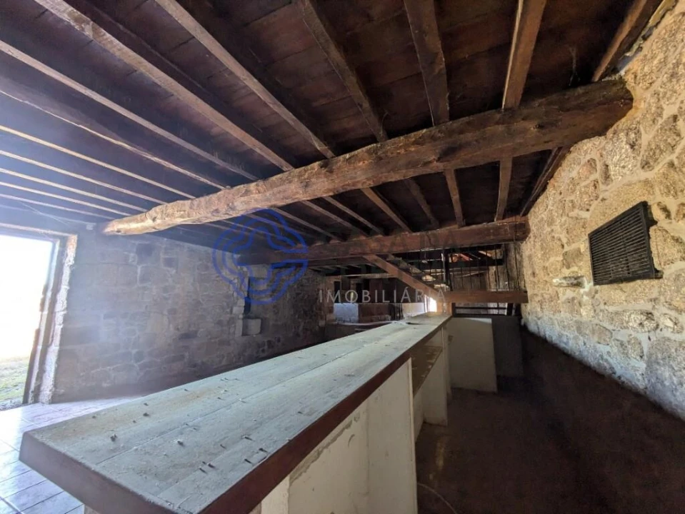 Negócio para Venda em São Miguel do Outeiro e Sabugosa Foto 15
