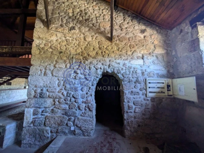 Negócio para Venda em São Miguel do Outeiro e Sabugosa Foto 21