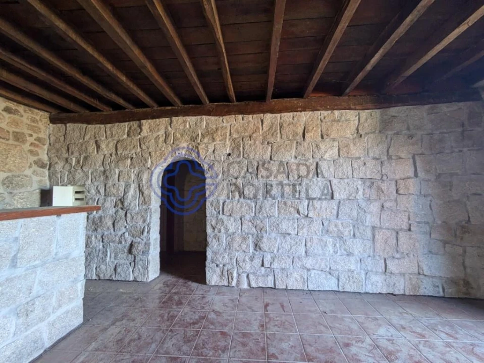 Negócio para Venda em São Miguel do Outeiro e Sabugosa Foto 24