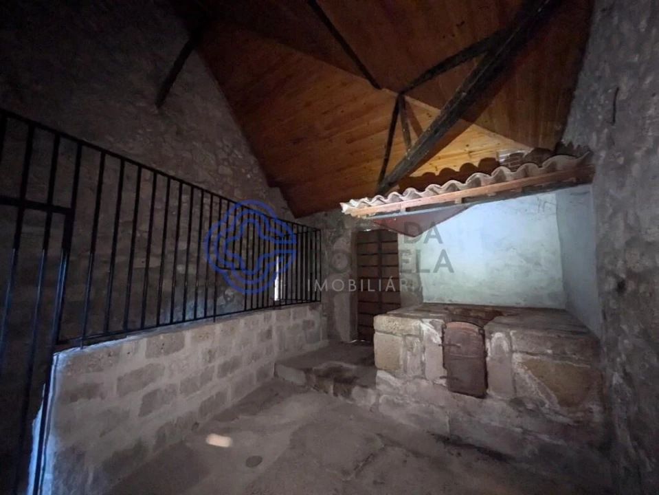 Negócio para Venda em São Miguel do Outeiro e Sabugosa Foto 22