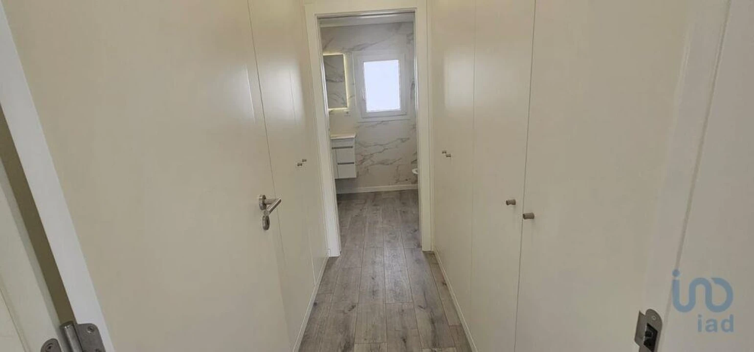 Moradia T4 para Venda em Charneca de Caparica e Sobreda Foto 13