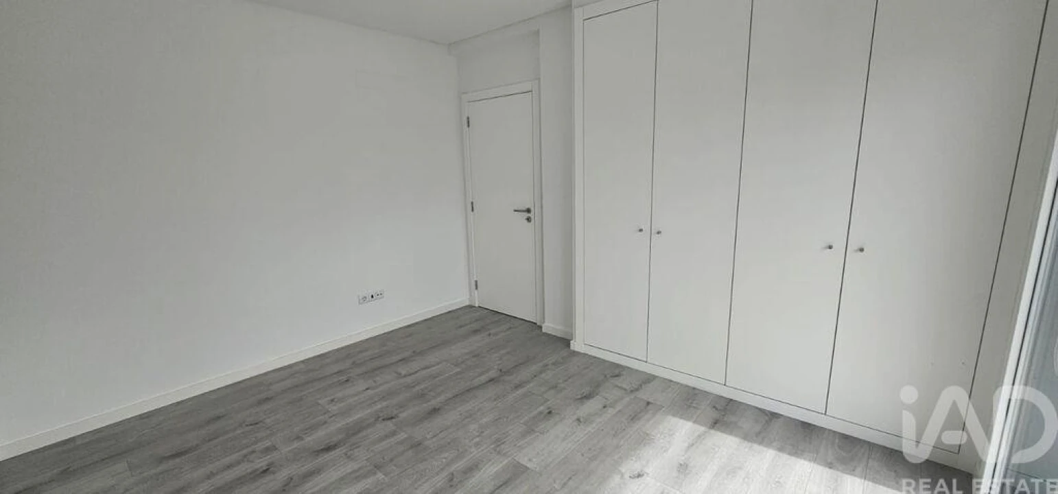 Moradia T4 para Venda em Charneca de Caparica e Sobreda Foto 25