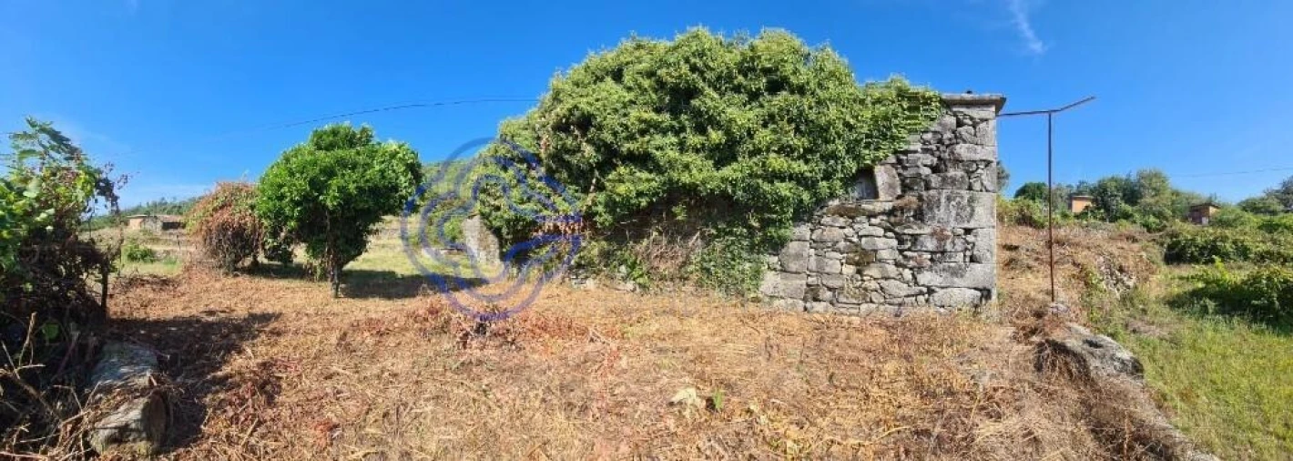 Moradia T2 para Venda em Couto de Esteves Foto 39