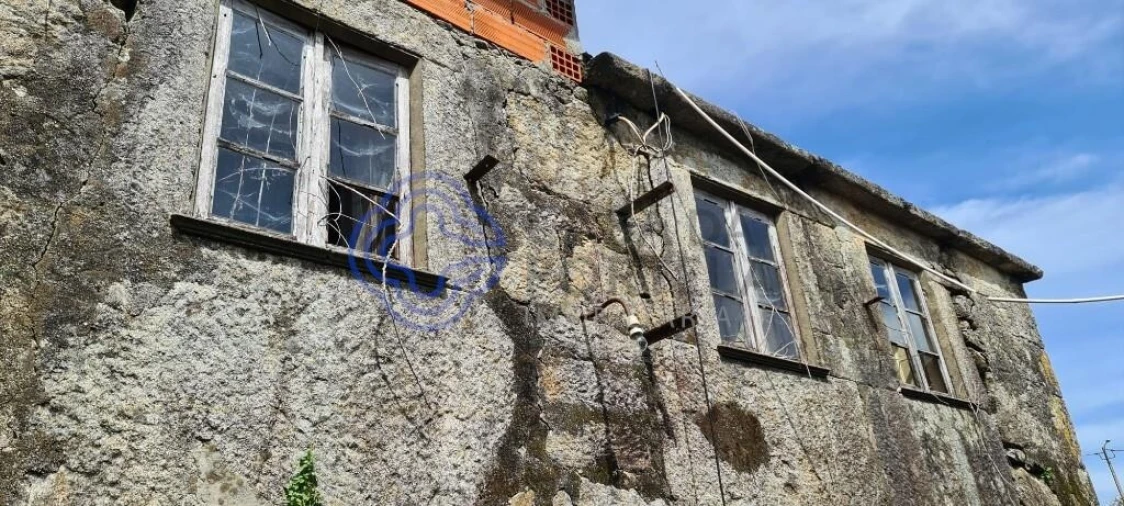 Moradia T2 para Venda em Couto de Esteves Foto 14