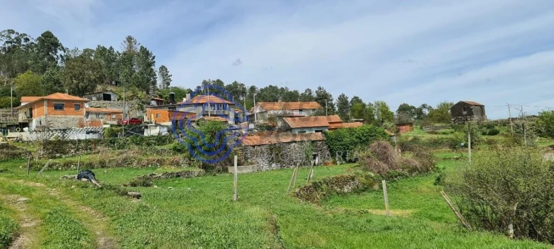 Moradia T2 para Venda em Couto de Esteves Foto 19