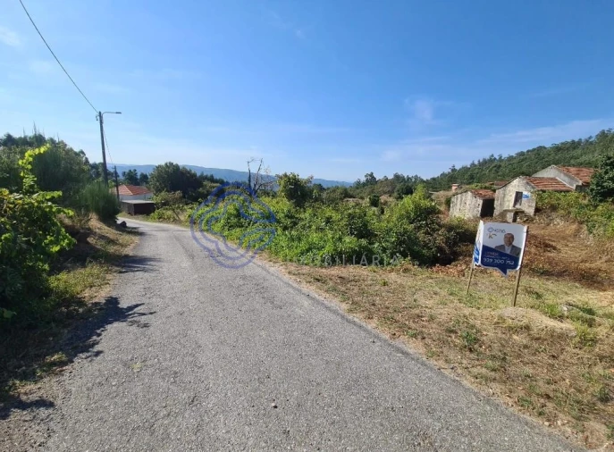 Moradia T2 para Venda em Couto de Esteves Foto 23