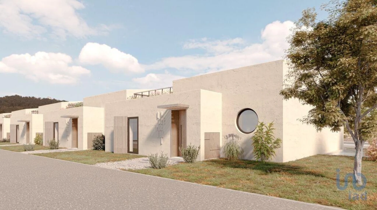 Moradia T2 para Venda em Bensafrim e Barão de São João Foto 7