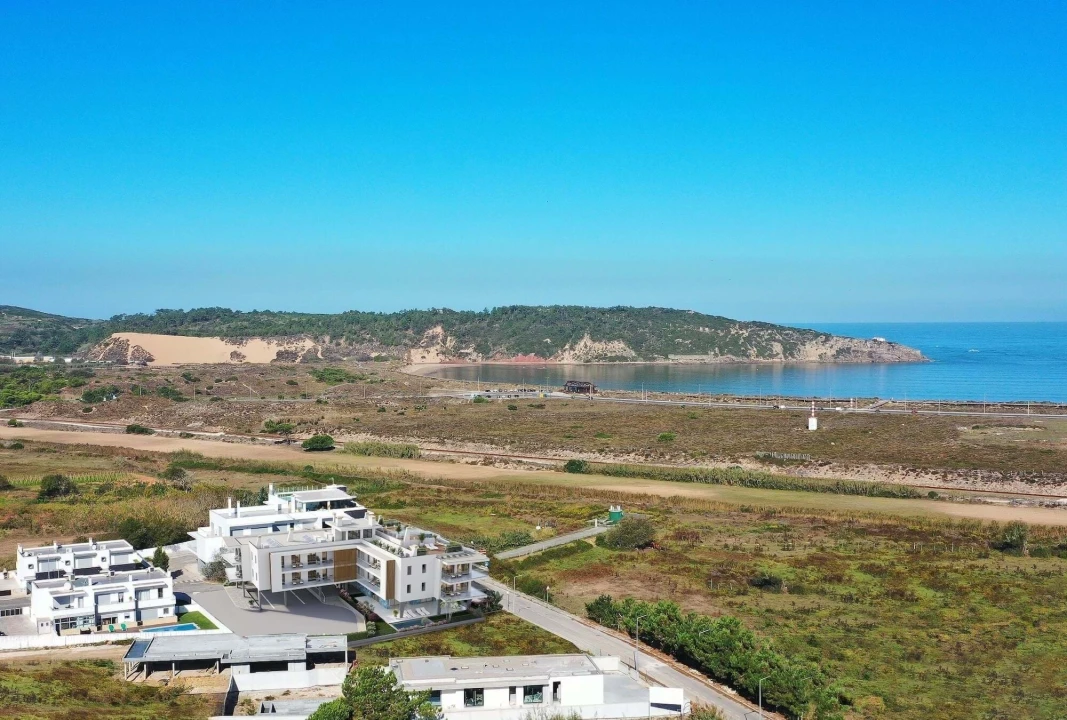 Apartamento T2 para Venda em Tornada e Salir do Porto Foto 8