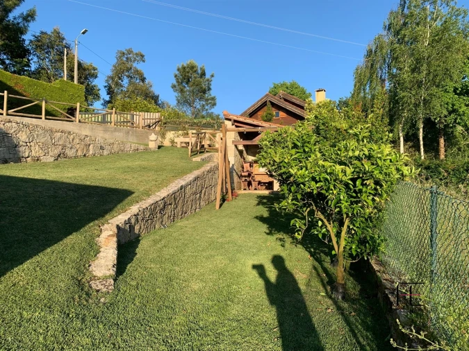 Moradia T3 para Venda em Loivo Foto 22