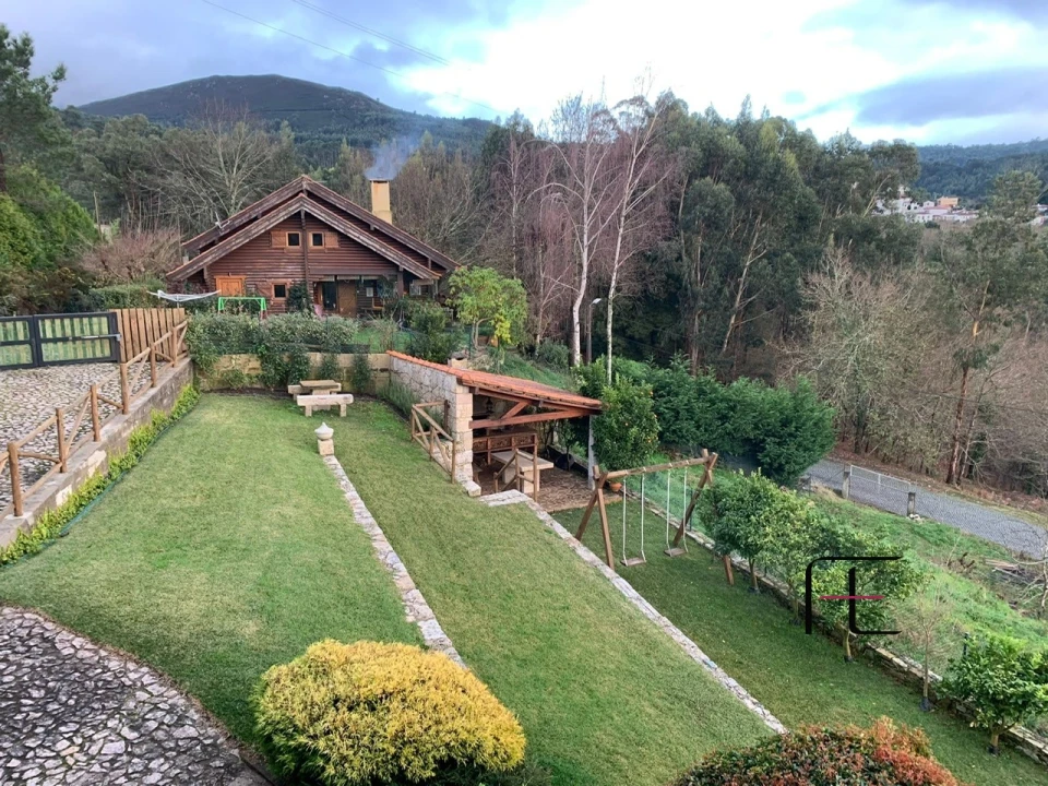 Moradia T3 para Venda em Loivo Foto 15