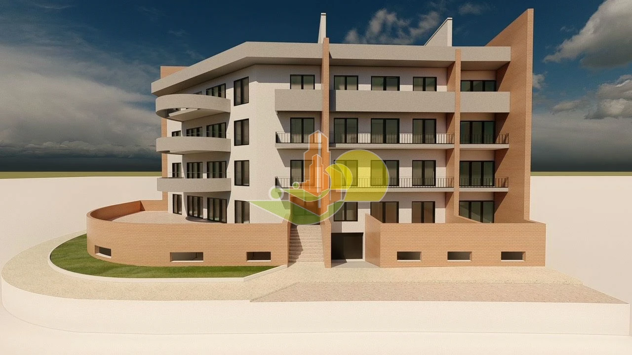 Apartamento T5 para Venda em Tavarede Foto 2