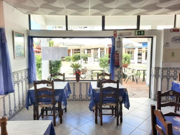 Negócio para Venda em Albufeira e Olhos de Água