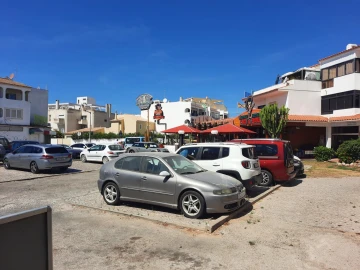 Negócio para Venda em Albufeira e Olhos de Água