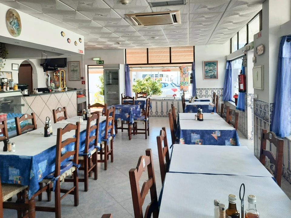 Negócio para Venda em Albufeira e Olhos de Água Foto 9