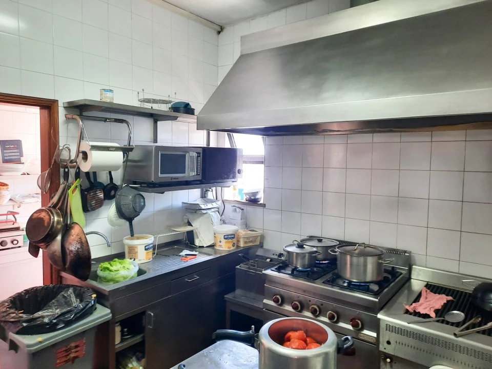 Negócio para Venda em Albufeira e Olhos de Água Foto 13